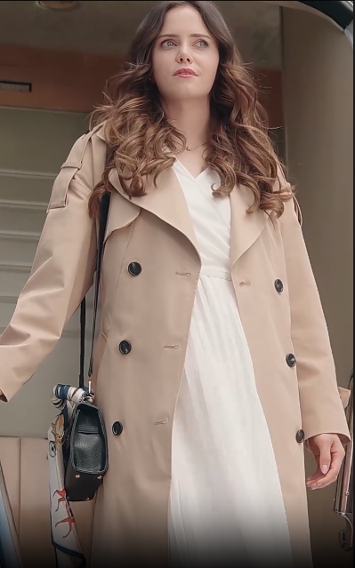 Sophie Knight and Lorenzo preparing for engagement - Divorced at the Wedding Day Episode 1